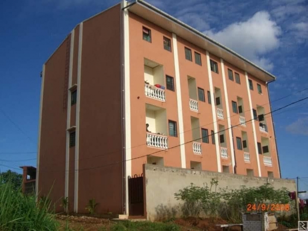 Main image of Mini Cité Trois Etages a vendre prix gratuit