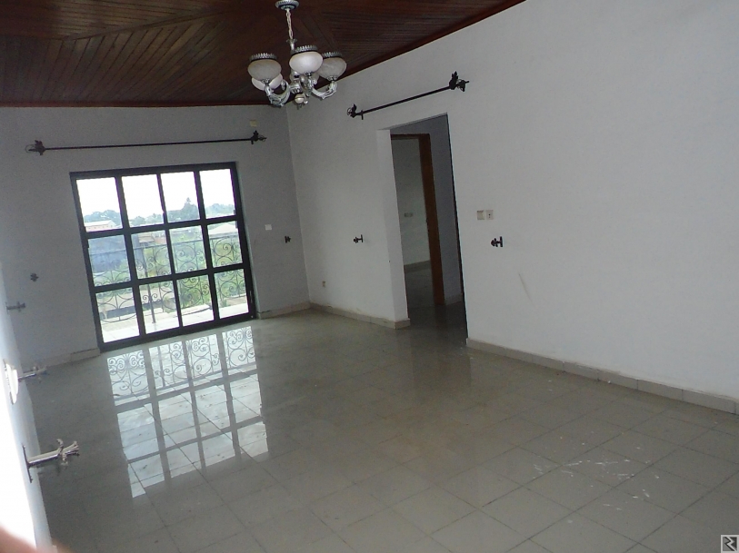 Image principale de Vaste Appartement 2 chambres à  louer Logbessou