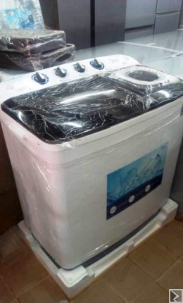 Main image of MACHINE A LAVER 160000f