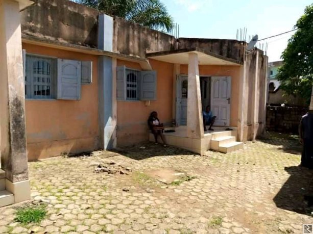 Main image of Résidence titrée sur 500m2 à  vendre a