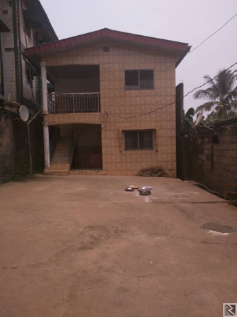 Main image of Duplex de 2 appartements sur 350m2 à  vendre