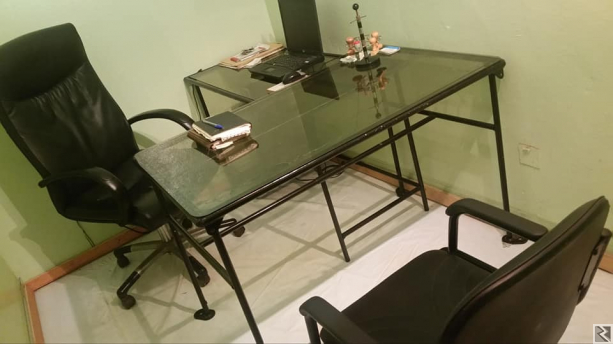 Image principale de fabrication des tables et chaises