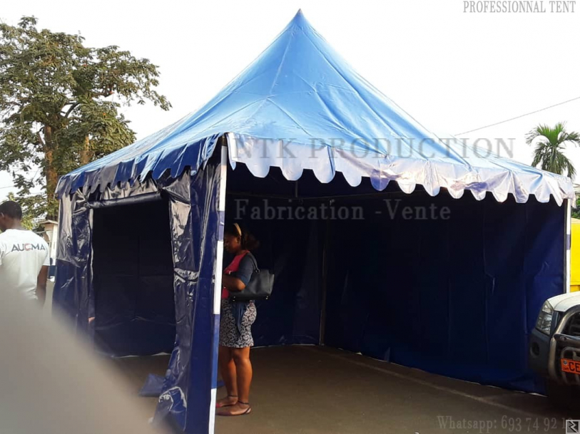 Image principale de tentes non couvertes sur les côtés