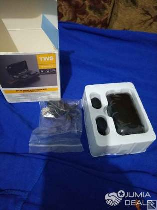 Main image of ECOUTEUR BLEUTOOTH SANS FIL PLUS POWER BANK