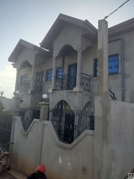 Main image of Studio neuf avec forage et parking à  Nkoabang