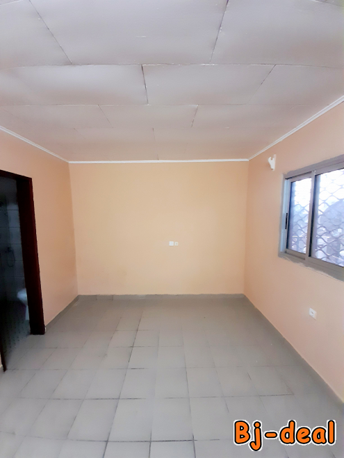 Image principale de chambre moderne en bordure du goudron