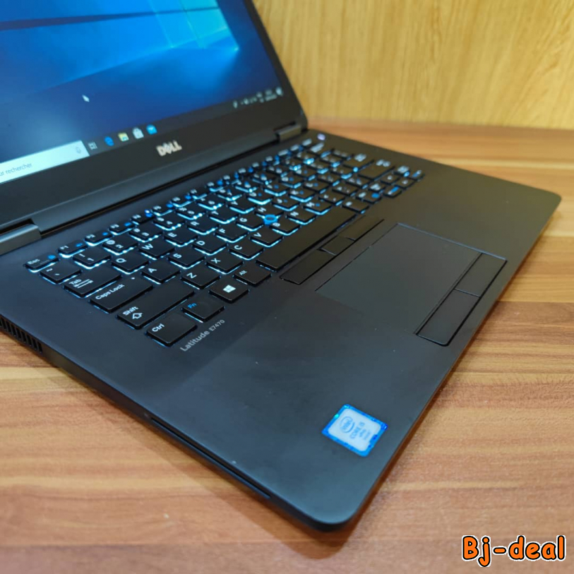 Main image of Laptop dell lattitude 7470