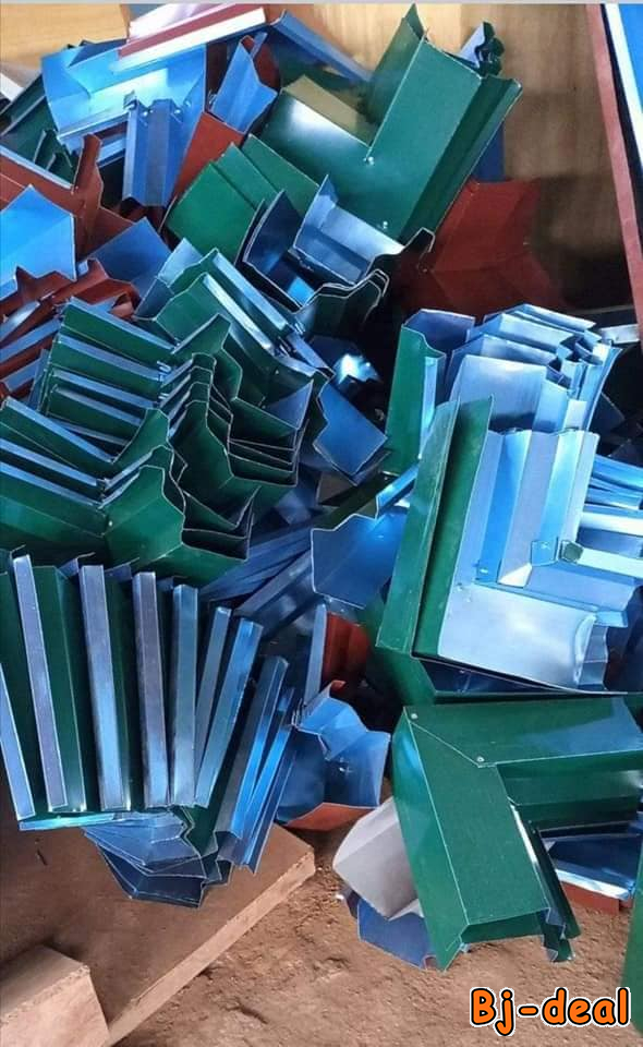 Image principale de vente des tôles et des accessoires