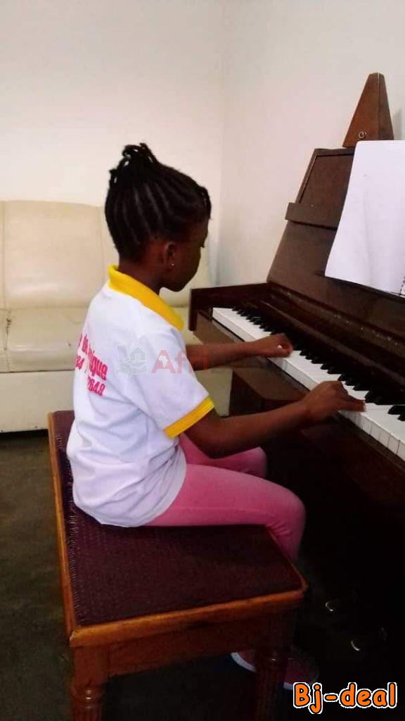 Main image of COURS DE MUSIQUE A DOMICILE