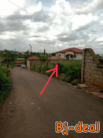 Main image of 1000m2 de terrain titré à vendre à Odza Happy