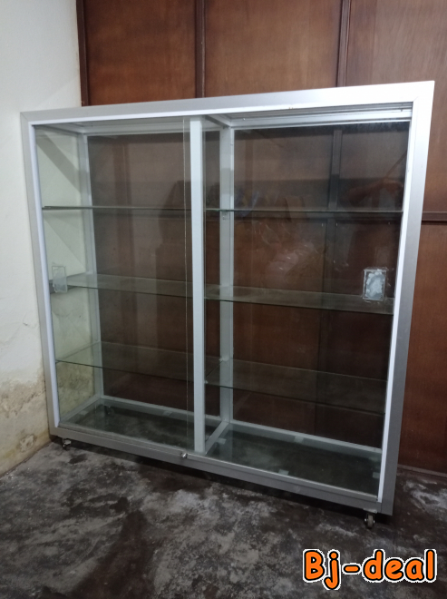 Main image of vente d'un Présentoir Vitré en Aluminium