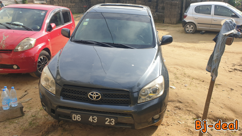 Main image of Toyota Rav4 2007 moteur D4D manuelle full option