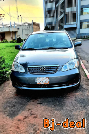 Main image of A vendre Toyota Corolla LE