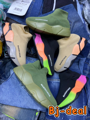 Main image of Vente des Balenciaga demi-saison