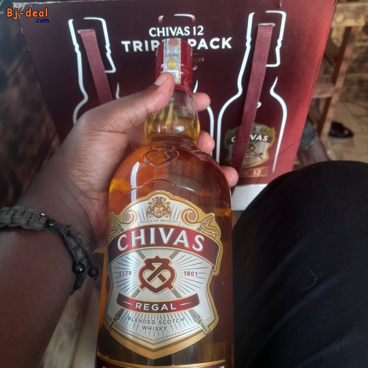 Image principale de Chivas 12 ans 1l pack de 3