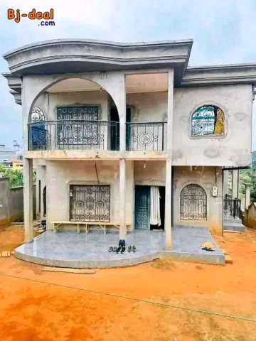 Main image — Magnifique Duplex de 500m à vendre à Nkolda