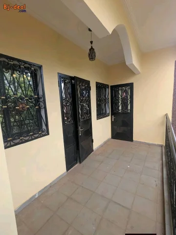 Image principale — Grand appartement neuf à Messassi Nyom